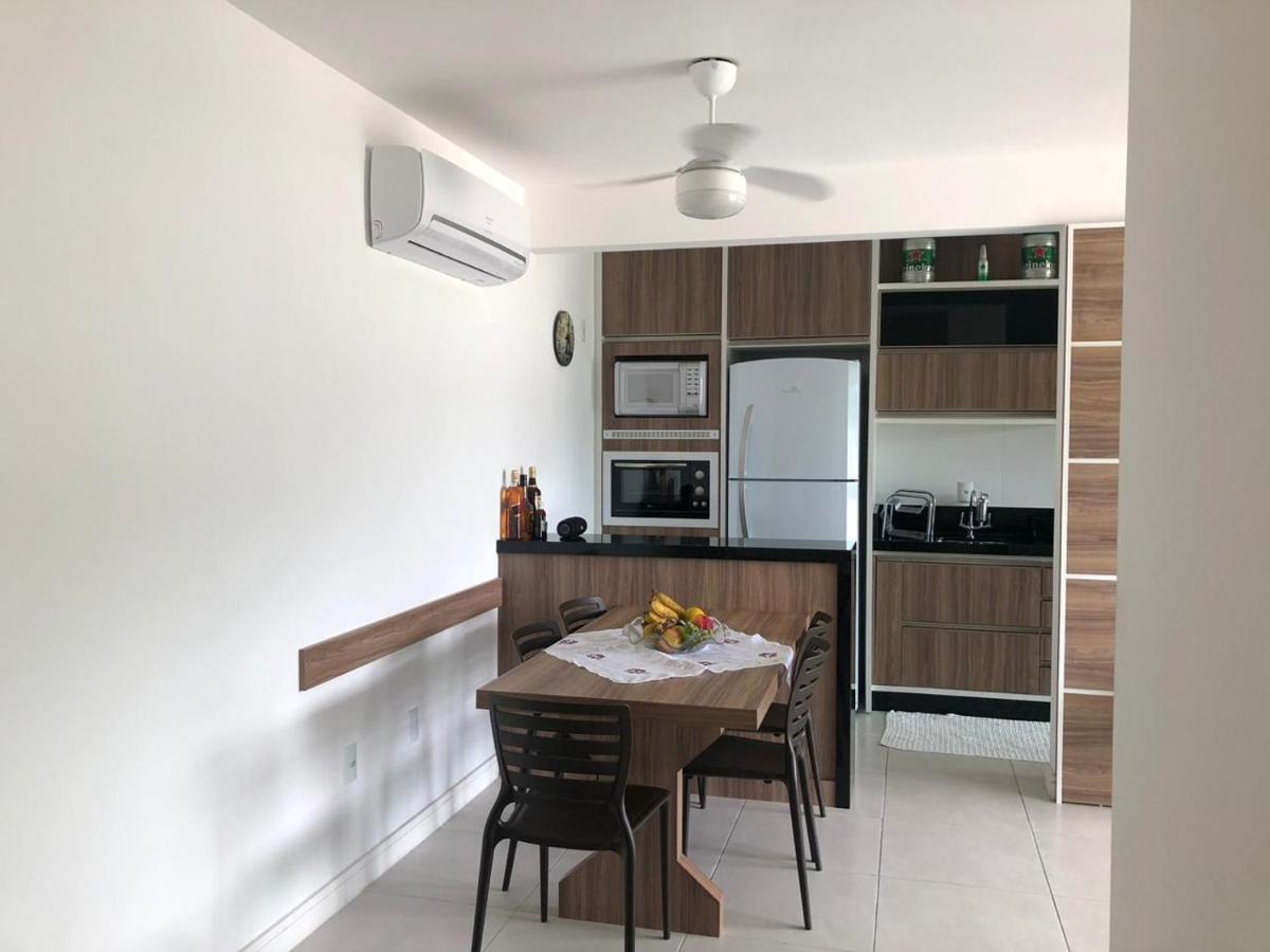 Lindo Apartamento Praia De Palmas Apartment Governador Celso Ramos Bagian luar foto
