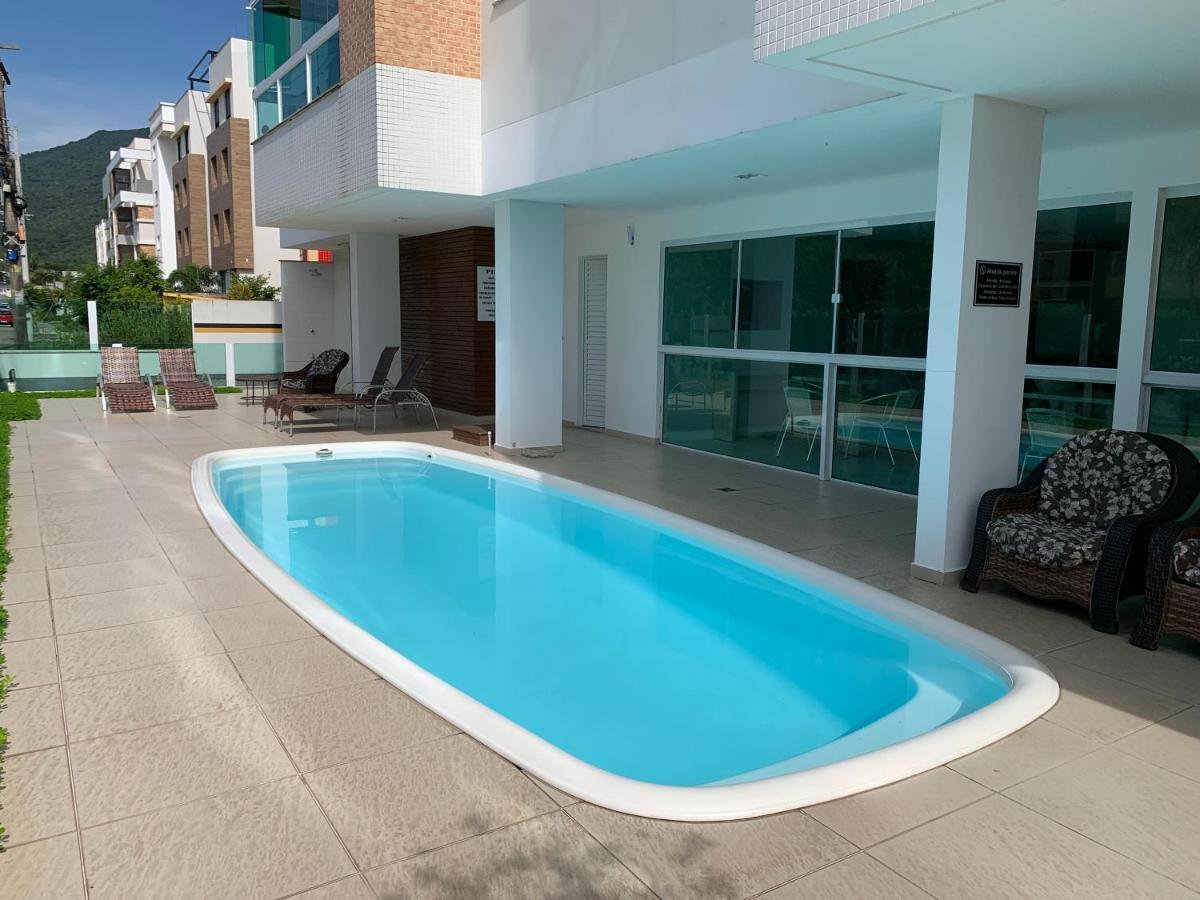 Lindo Apartamento Praia De Palmas Apartment Governador Celso Ramos Bagian luar foto